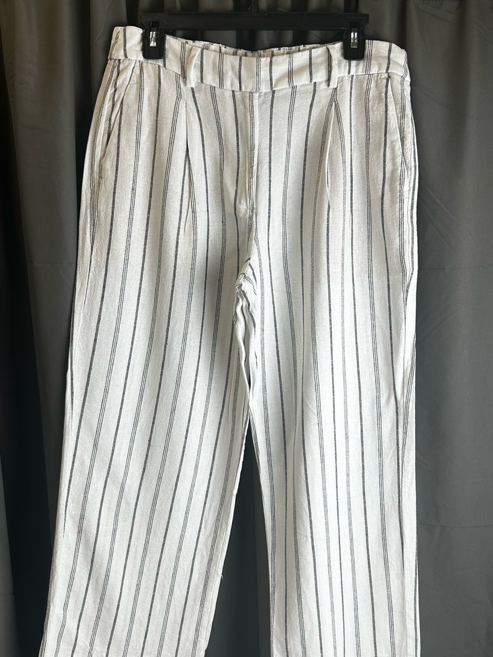 Old Navy White Pinstripe Chinos